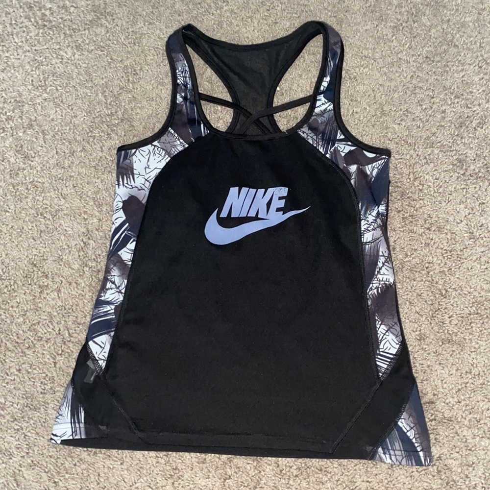 Women’s Nike tank top